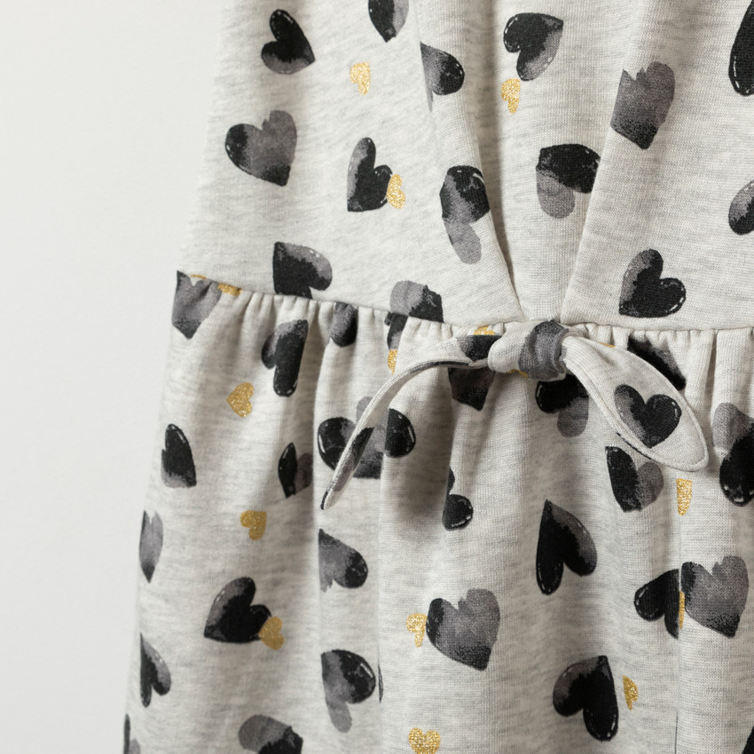 Robe manches courtes en molleton à imprimé fantaisie pour enfant fille Main Robe manches courtes en molleton à imprimé fantaisie pour enfant fille