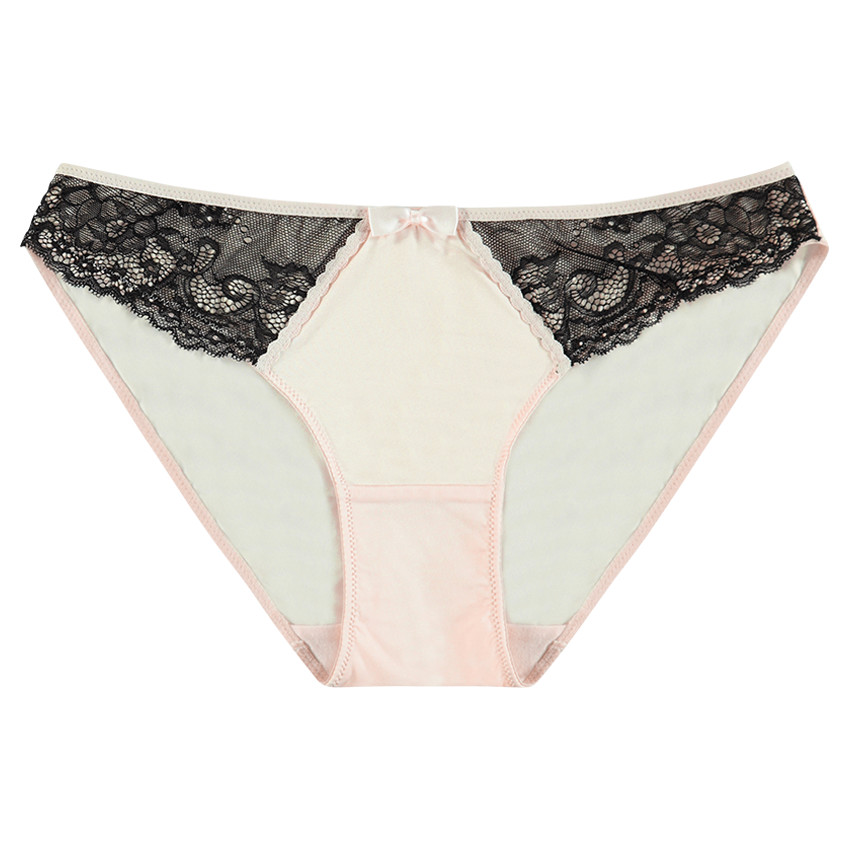 Culotte avec empiècements côtés effet dentelle  