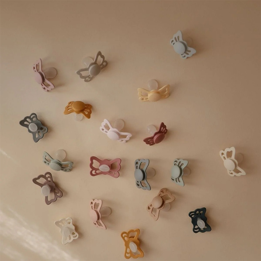 Lot de 2 sucettes silicone T1 Butterfly soft lilac/peach 