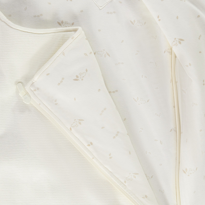Nid d'ange effet nid d'abeille et doublure imprimée pour bébé 
