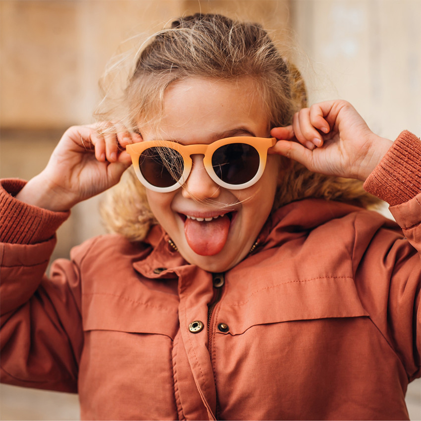 Lunettes de soleil avec cordon 4 6 ans Sunshine rainbow orange Beaba
