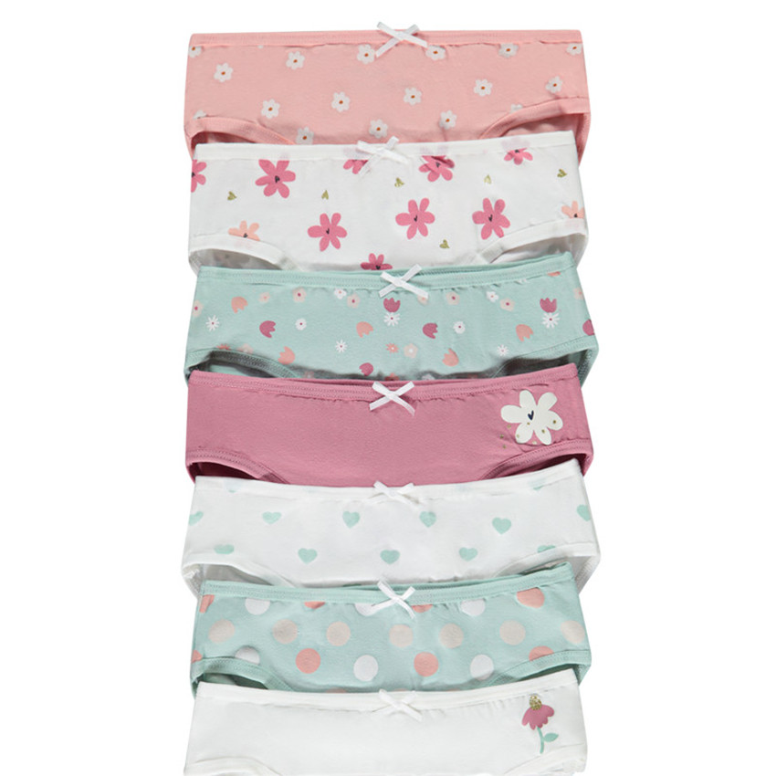 Lot de 7 culottes fantaisie pour fille 