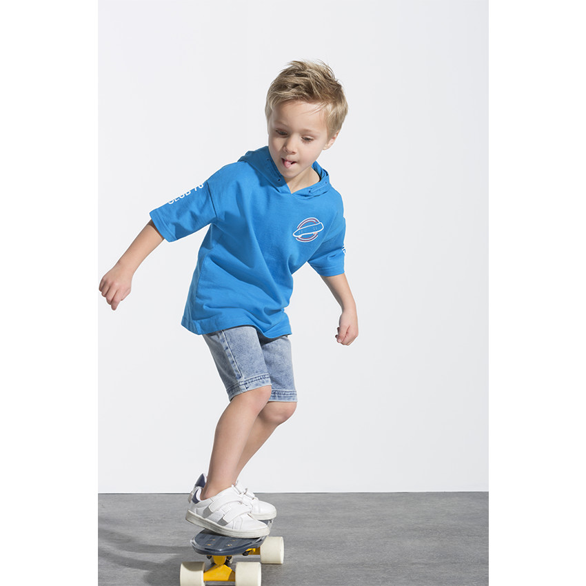 Sweat manches courtes léger à capuche print skate 