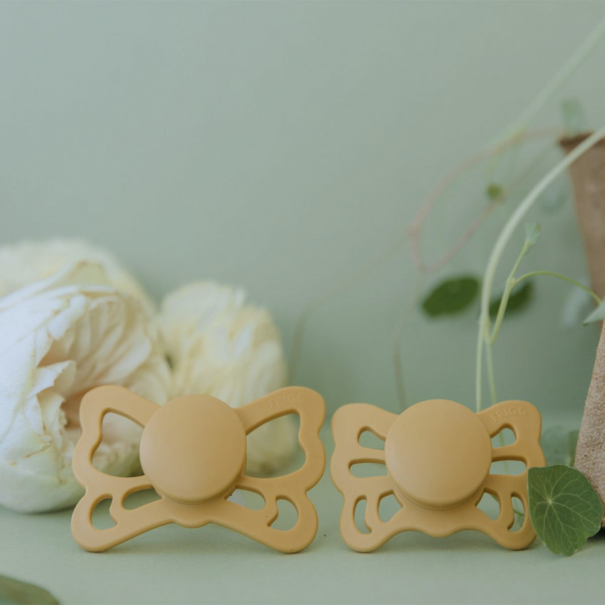 Pack de 2 tétines anatomiques Butterfly Taille 1 Honey Gold / Cream 