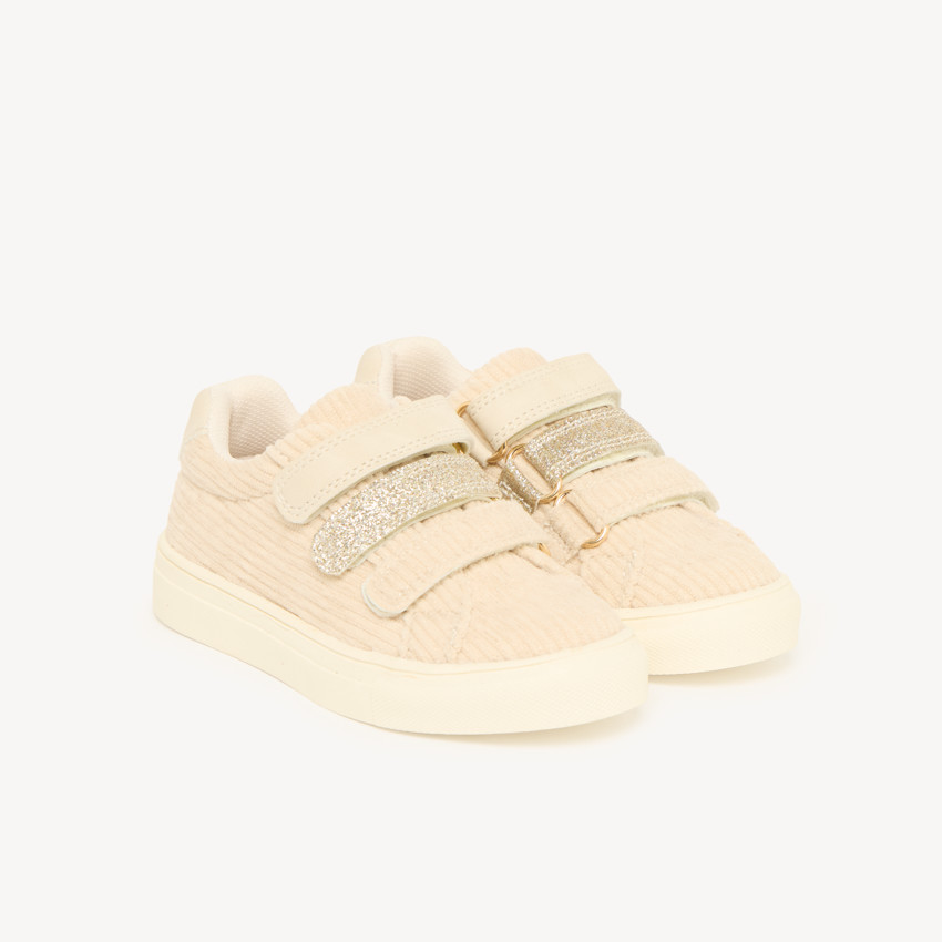 Baskets basses fille en velours avec fermeture velcro