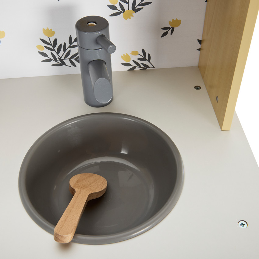 Cuisine équipée en bois 