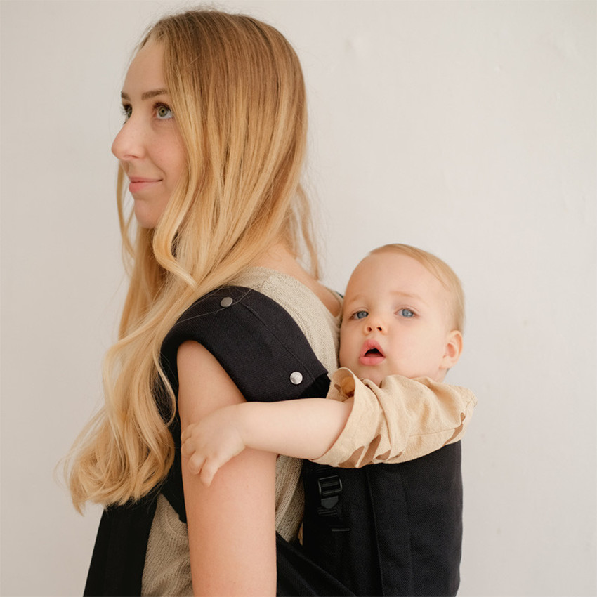 Porte-bébé type mei tai P'tit Evo noir 