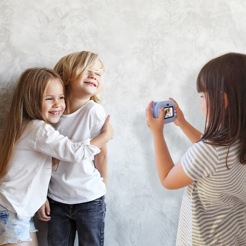 Appareil photo instantané et caméra bleu 