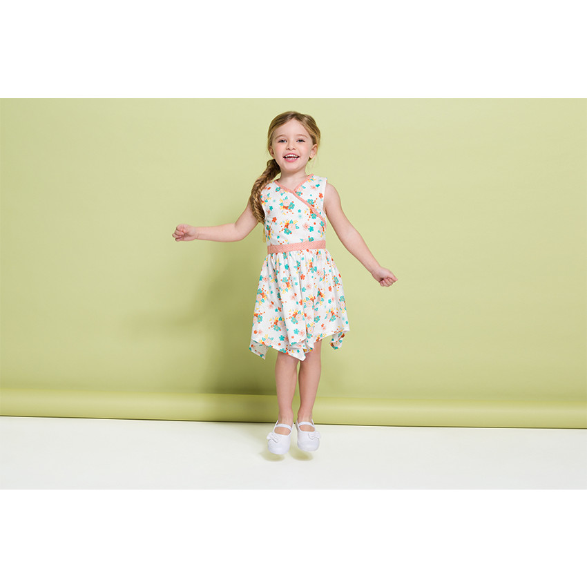 Robe fleurie en voile de coton 