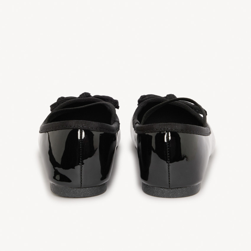 Babies vernies avec élastique et nœud pour fille 