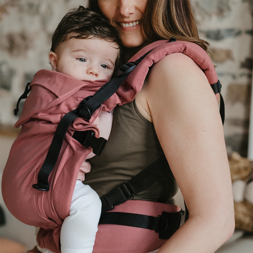 Porte-bébé préformé Néo+ V2 acajou 