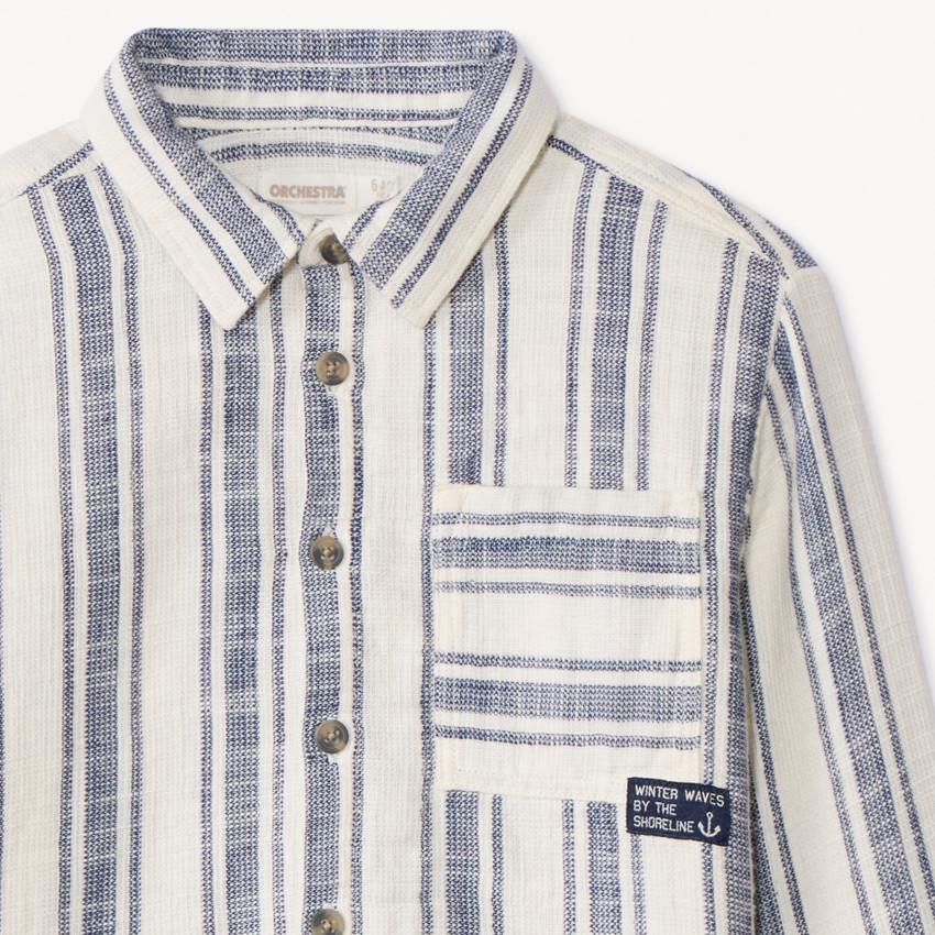 Chemise à rayures et grande poche pour garçon 