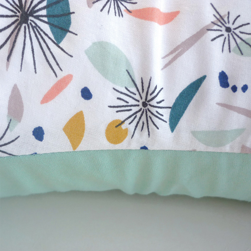 Coussin d'allaitement déhoussable 