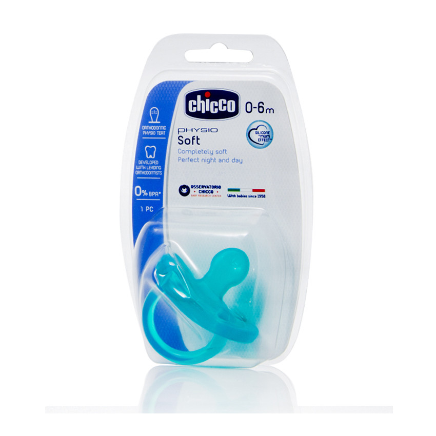 Sucette Physio Soft en silicone 0-6 mois - Bleu Main Sucette Physio Soft en silicone 0-6 mois - Bleu