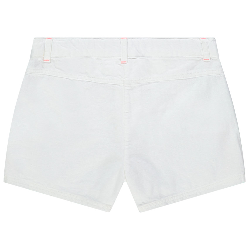 Short blanc à fleurs brodées 