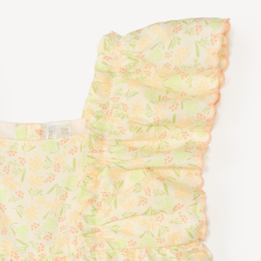 Combinaison courte à manches volantées imprimé fleuri pour bébé fille  