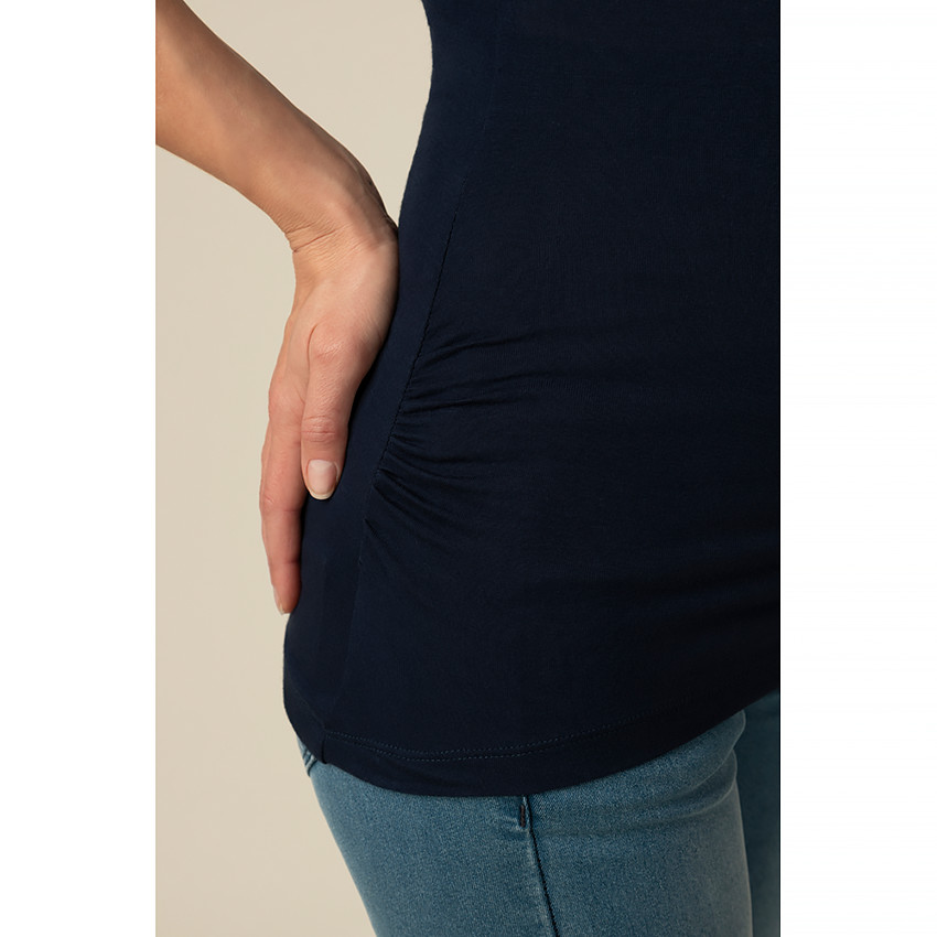 T-shirt de grossesse manches courtes et col effet cache-coeur 