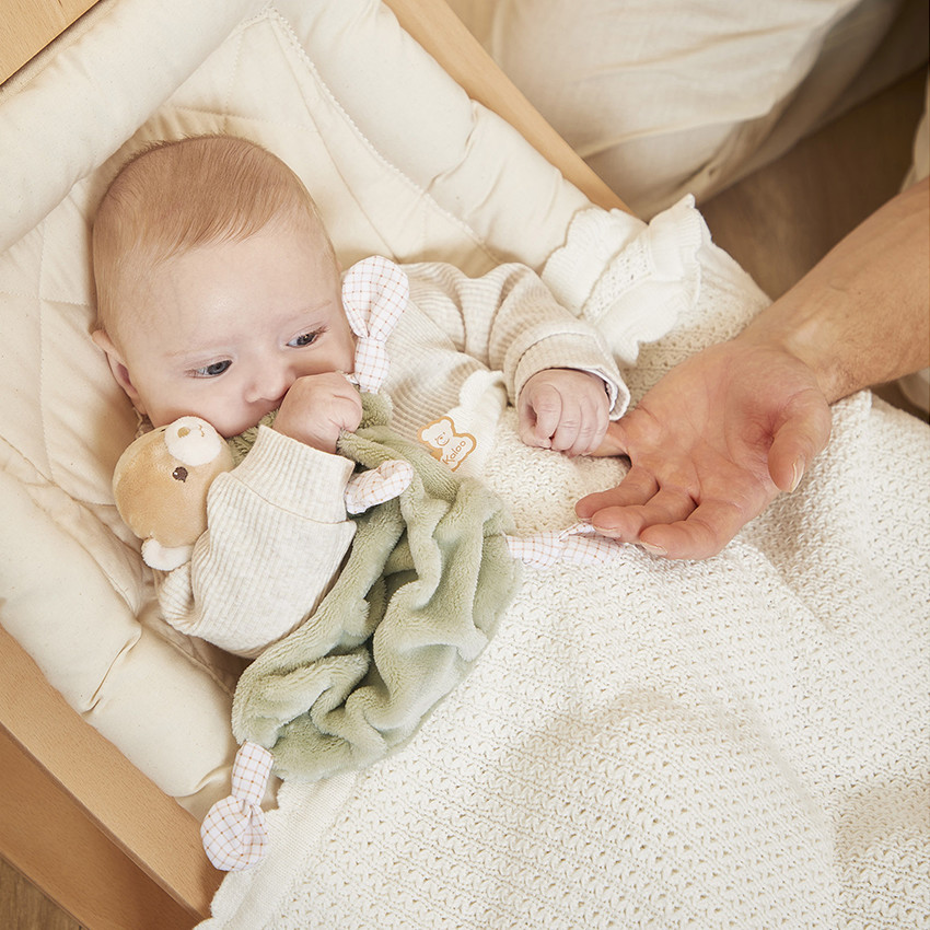 Doudou plat carré ours vert 