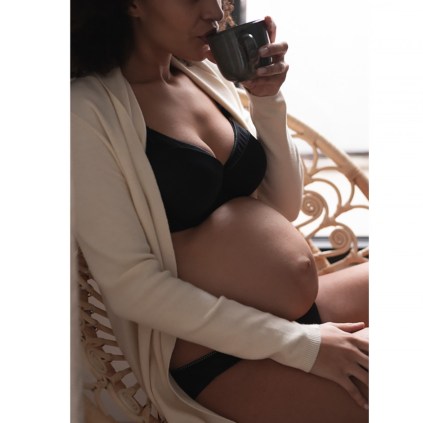 Soutien-gorge d'allaitement moulé finition résille 