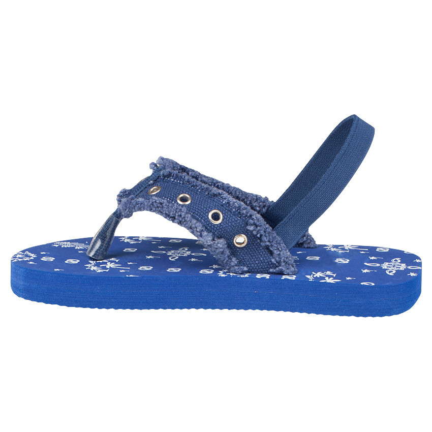 Tongs imprimées avec bride textile et eyelets métalliques 