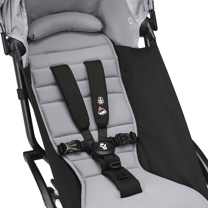 Poussette Stokke® YOYO³ de la naissance à 3 ans - cadre blanc/stone 