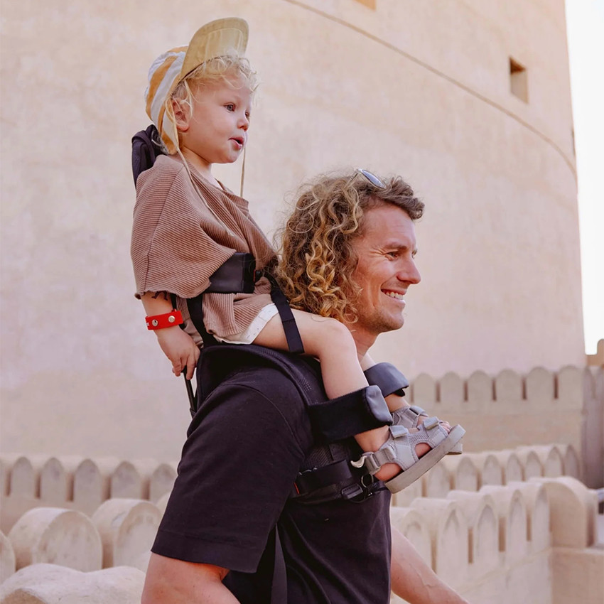 Porte-bébé d'épaules G5 black core 