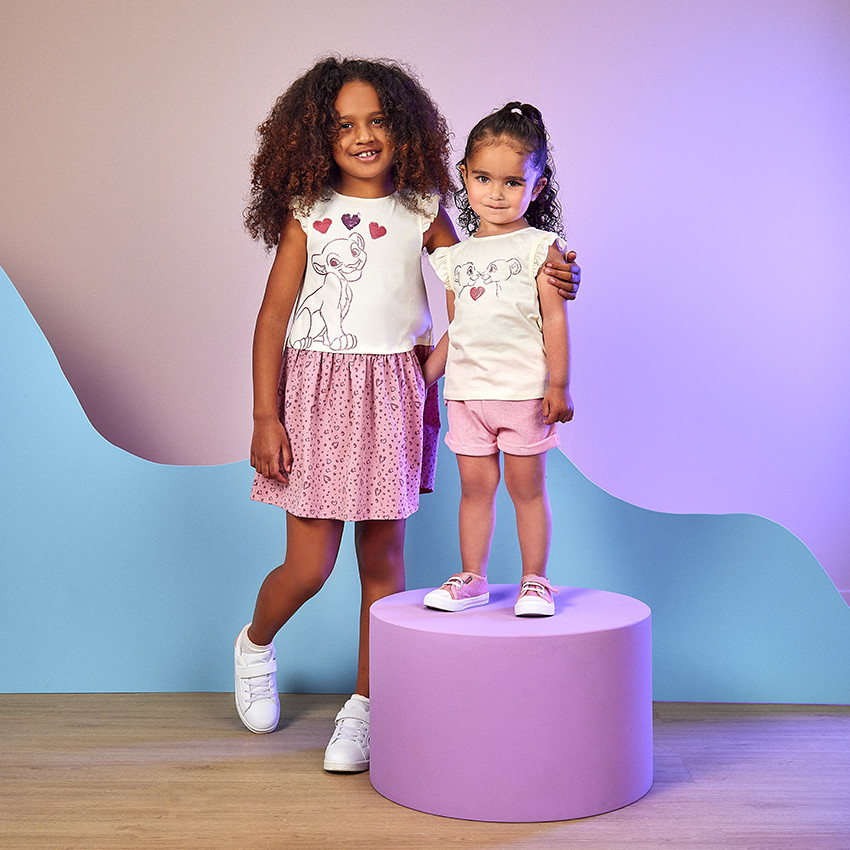 T-shirt manches courtes print Le Roi Lion pour bébé fille 