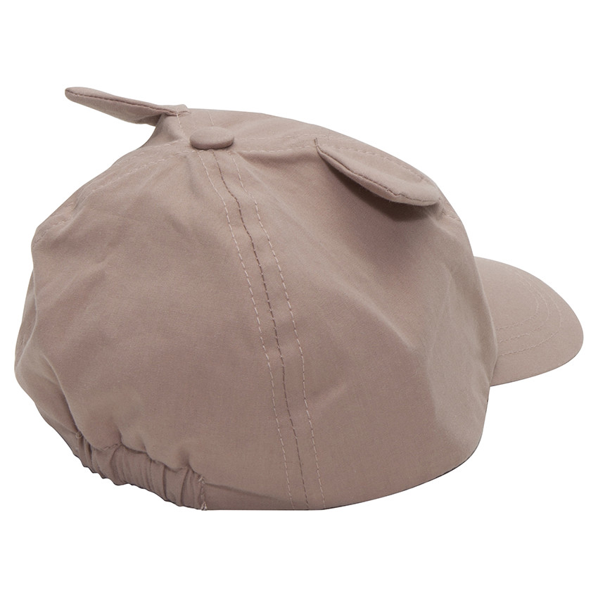 Casquette avec oreilles en relief 