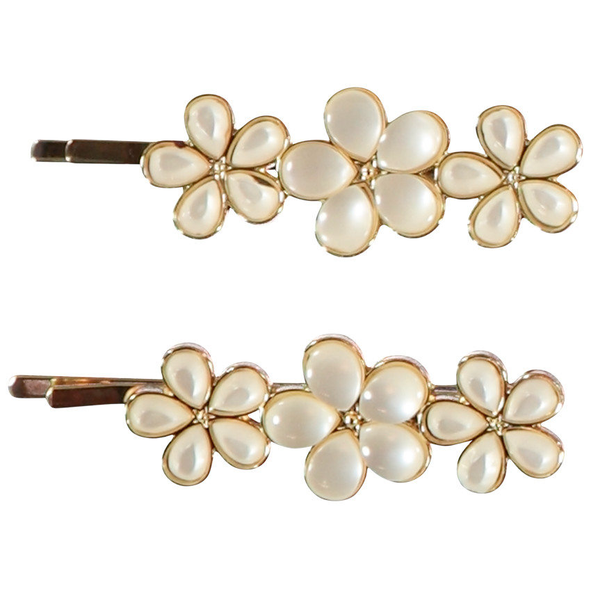 Lot de 2 barrettes fleurs effet nacré pour fille 