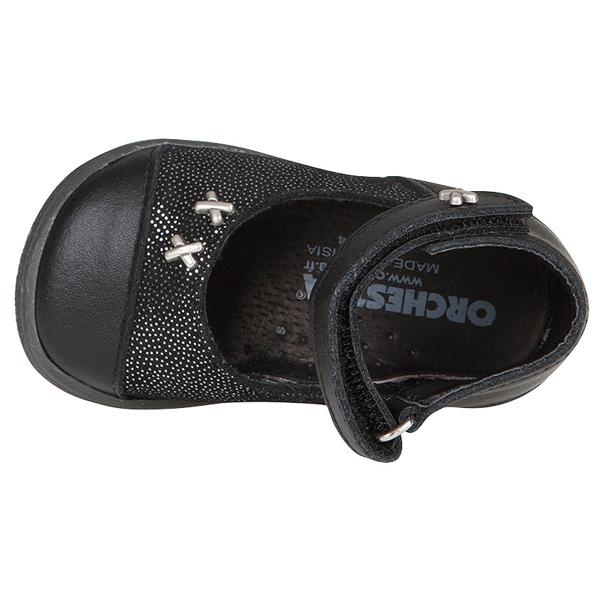 Babies en cuir coloris noir avec strass et rivets 