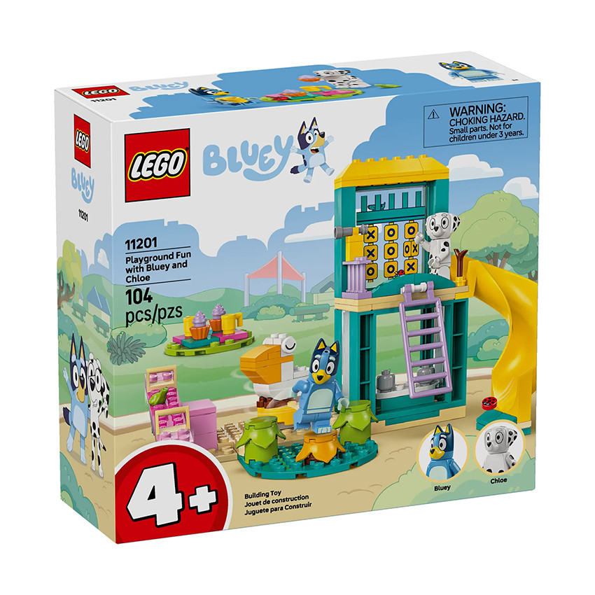 Bluey et Chloé à l'aire de jeux 