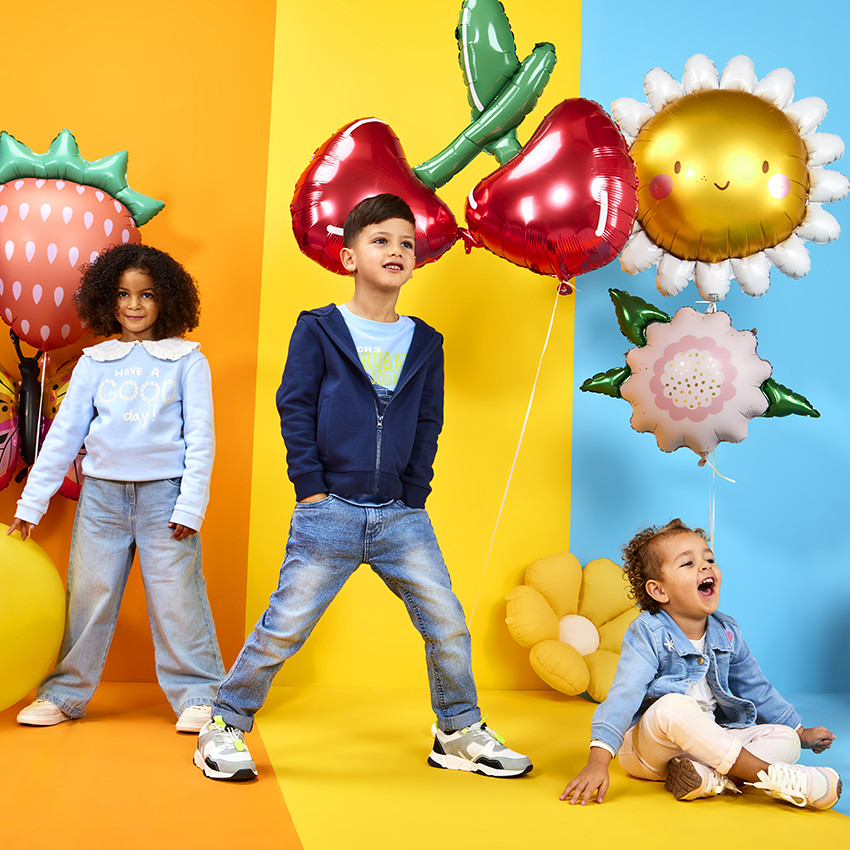 Veste effet jean avec broderies pour bébé fille 