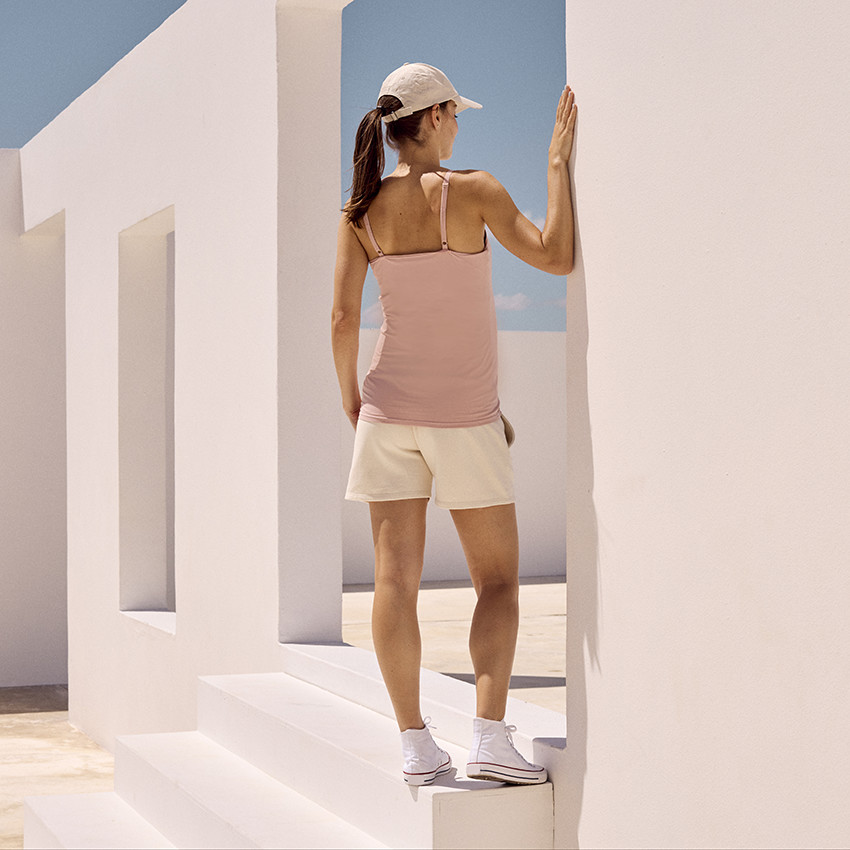 Short molleton uni effet smocké pour femme 