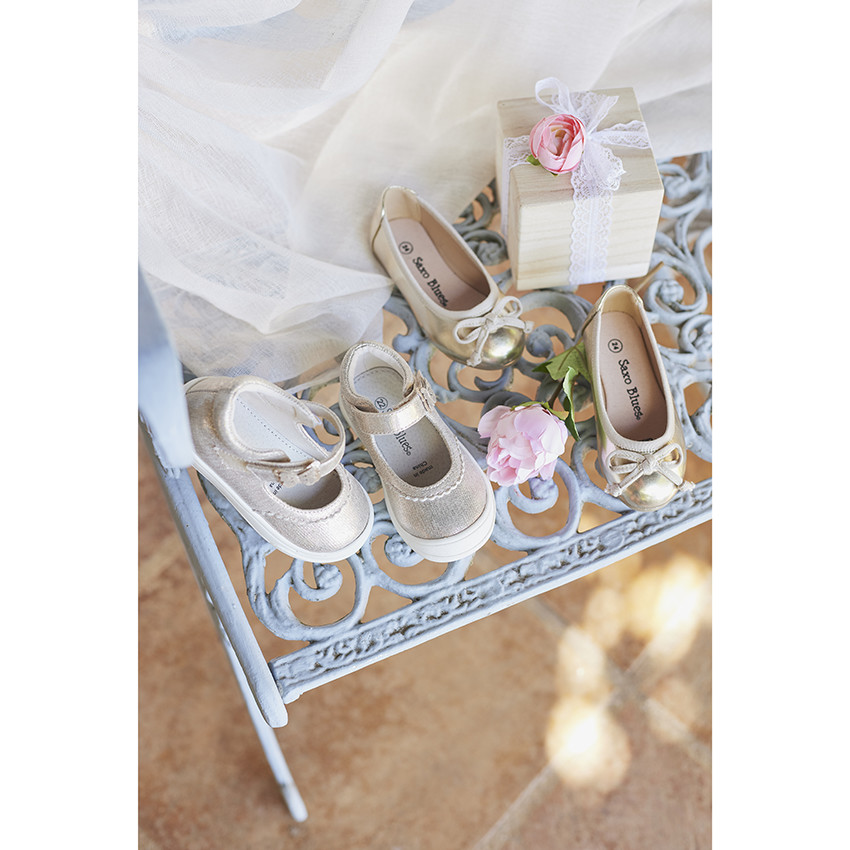 Babies dorées à scratch avec détail papillon pour bébé fille 