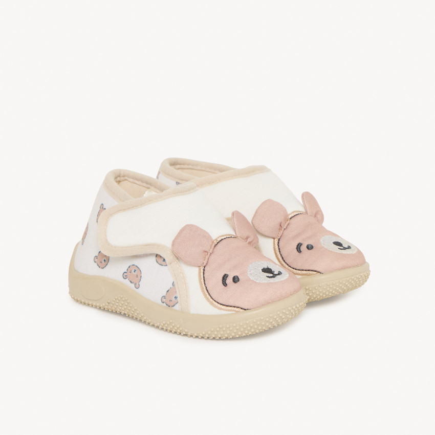 Chaussons bottillons motif ourson pour bébé 