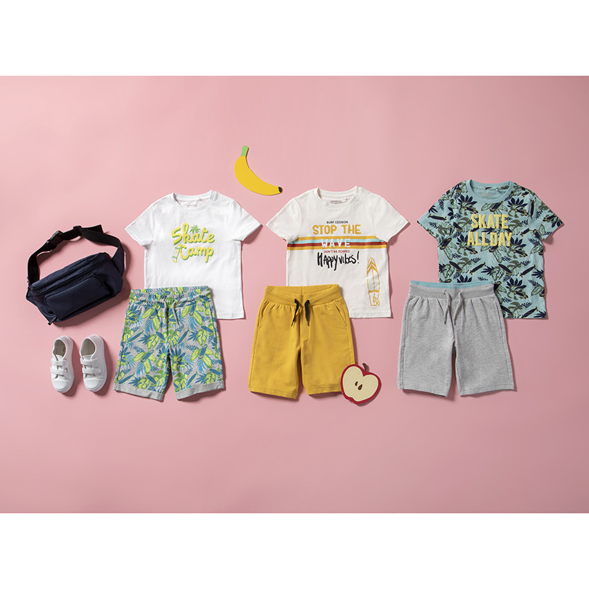 Ensemble à t-shirt imprimé et bermuda uni pour enfant garçon 