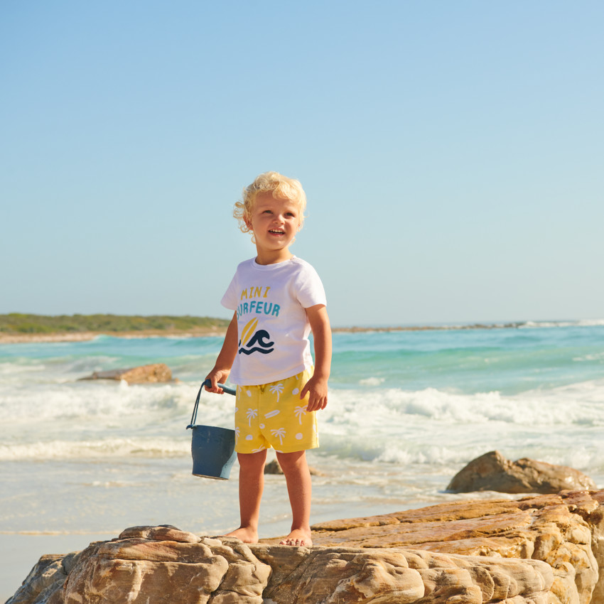 Ensemble 2 pièces t-shirt manches courtes + short imprimé surf pour bébé garçon 