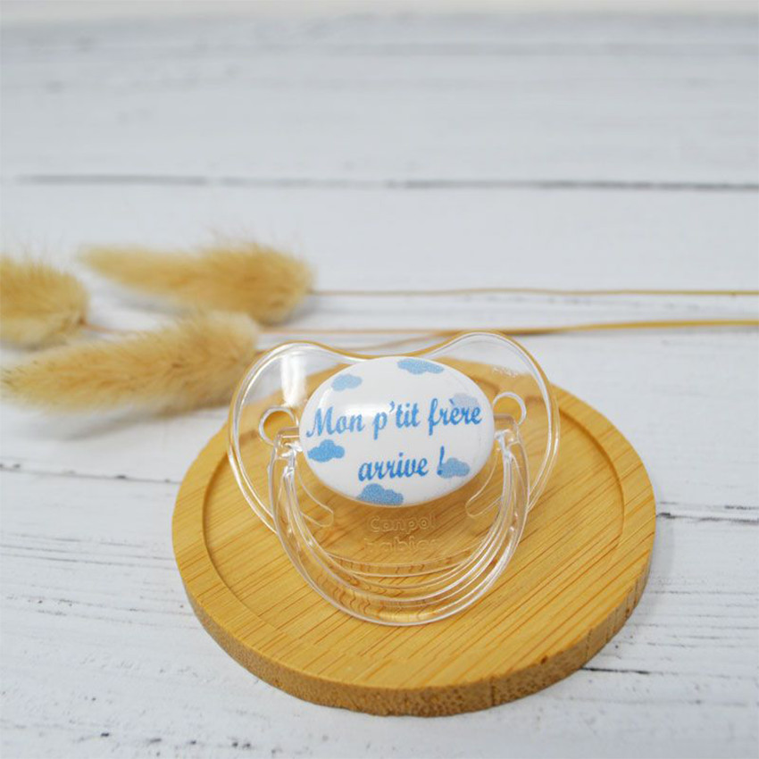 Sucette d'annonce en silicone 0-6M "Mon p'tit frère arrive !" 