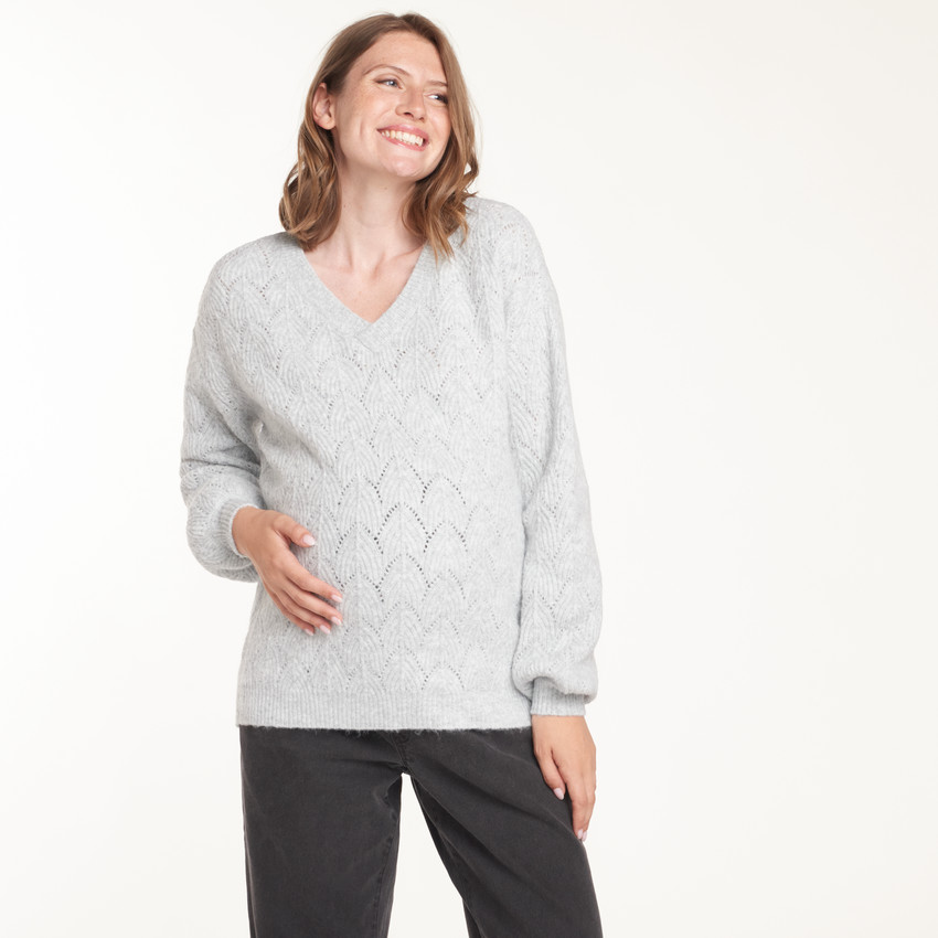 Pull de grossesse col V en tricot 