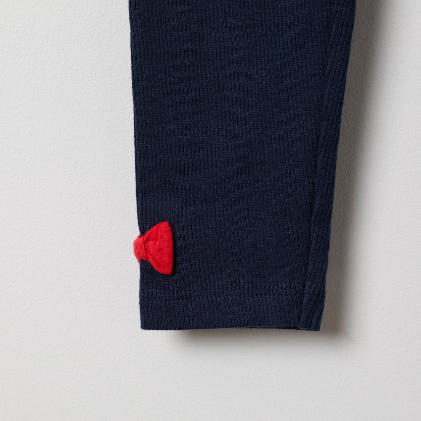 Ensemble avec tunique rayée et legging à noeuds 