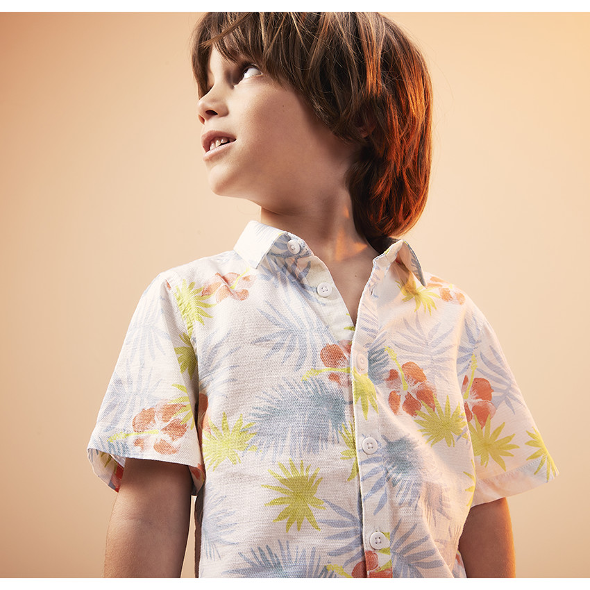 Chemise manches courtes imprimé exotique pour garçon 