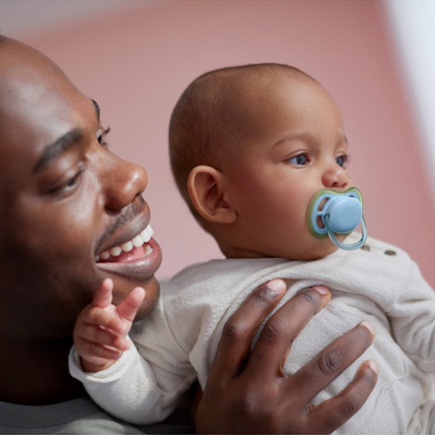 Lot de 2 sucettes silicone 0-6M Ultra Air deco mix (coloris aléatoires) 