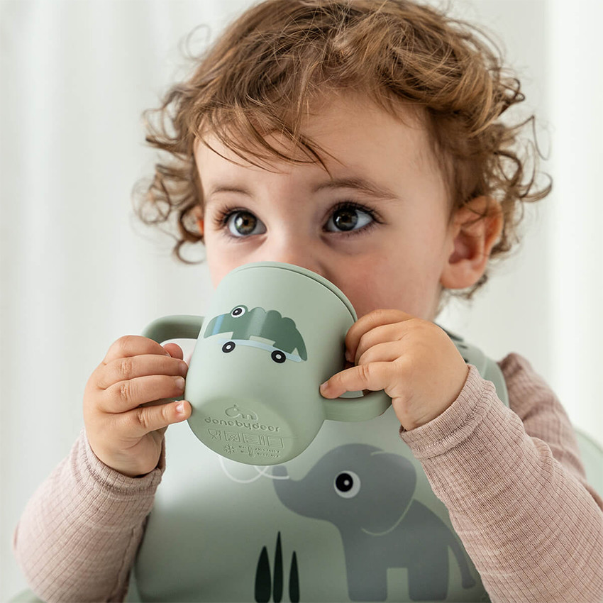 Tasse d'apprentissage en silicone Playground Vert 