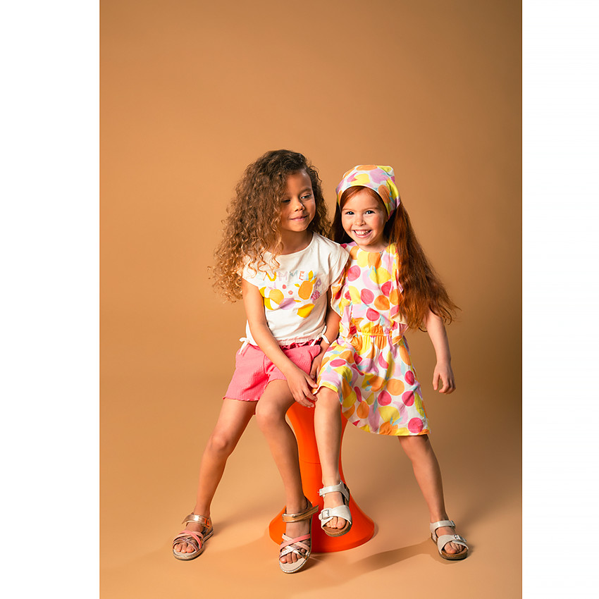 T-shirt forme boîte print fruits pour fille 