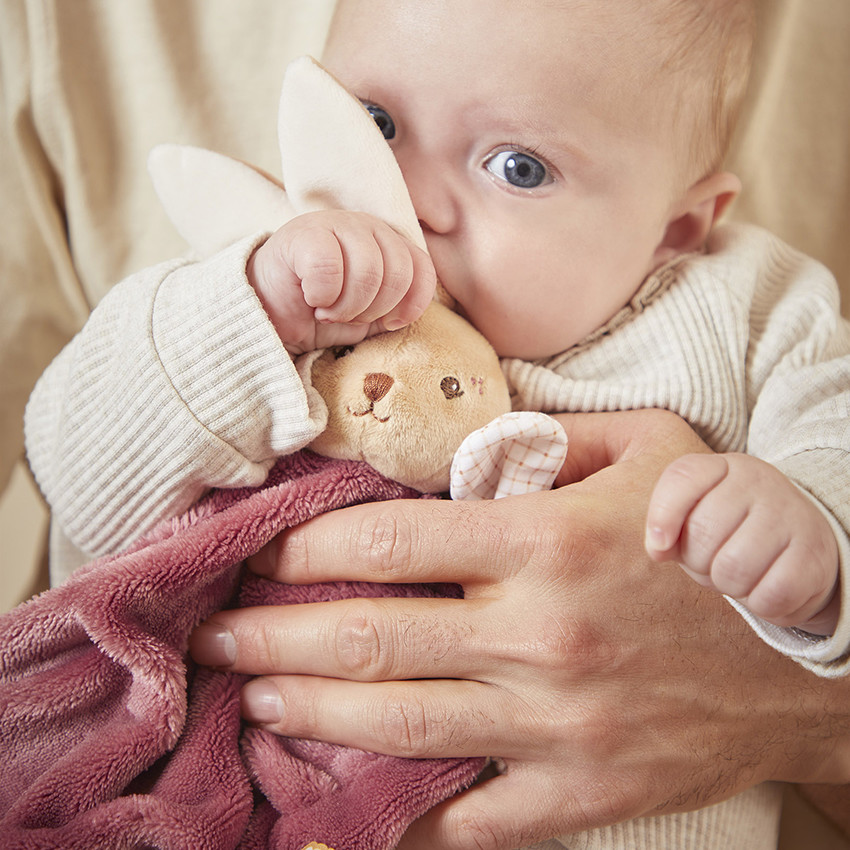 Doudou plat carré lapin bordeaux 