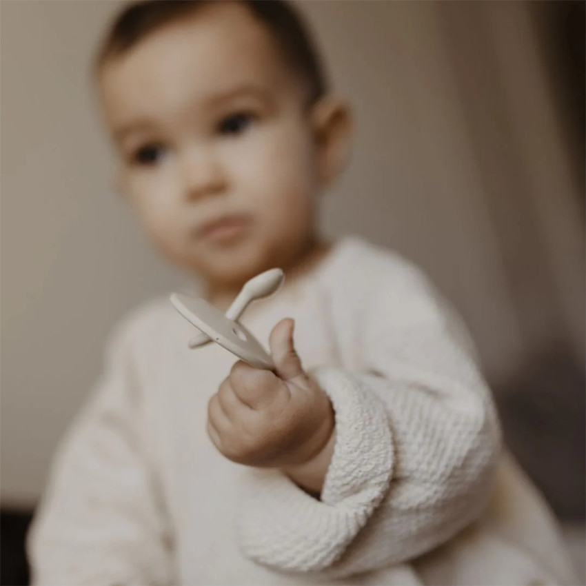 Sucette en silicone Choo Choo Sand T1 