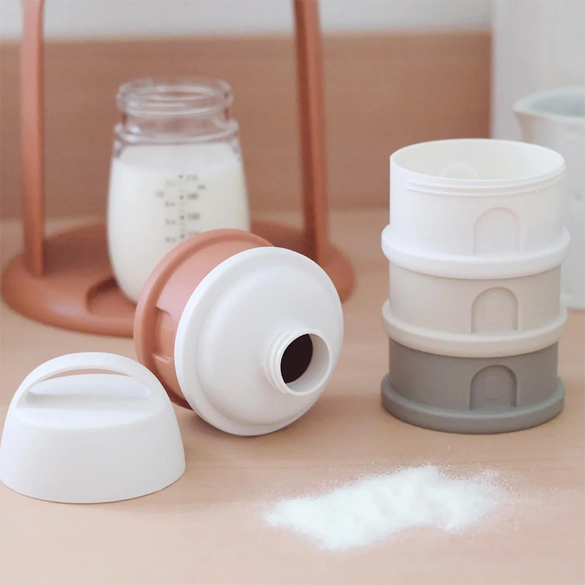Boîte doseuse 4 compartiments pour lait  