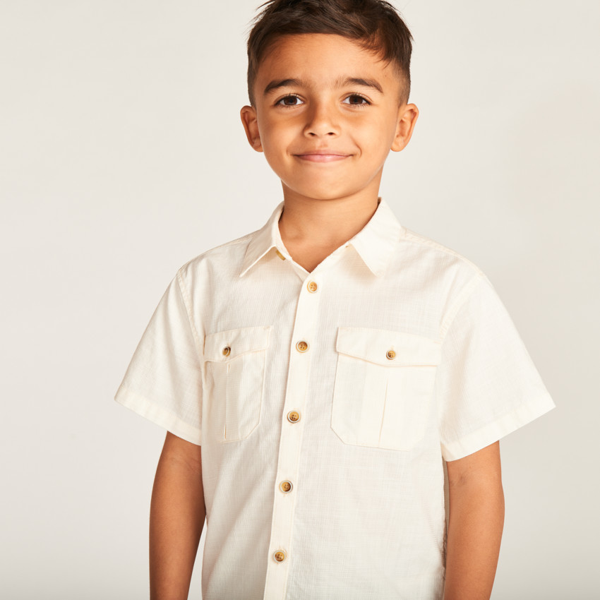 Chemise manches courtes en toile unie pour garçon 