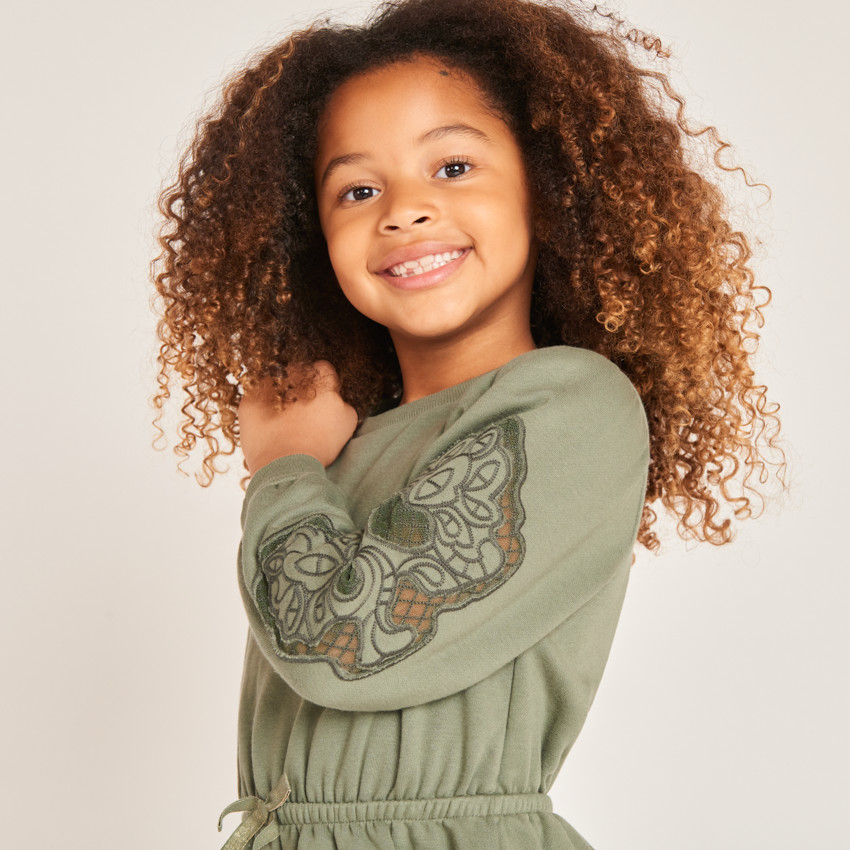 Robe manches longues en molleton brodé pour fille 