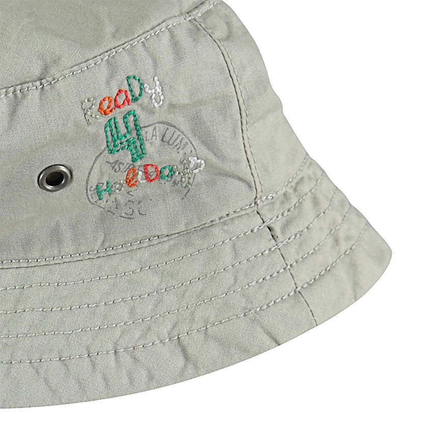 Bob en coton avec motif brodé 